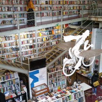 Fantastische bibliotheek in LX factory