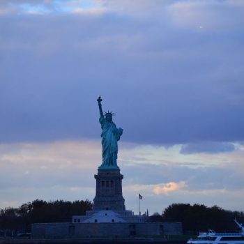 Statue of Liberty vanaf de gratis ferry naar Staten Island