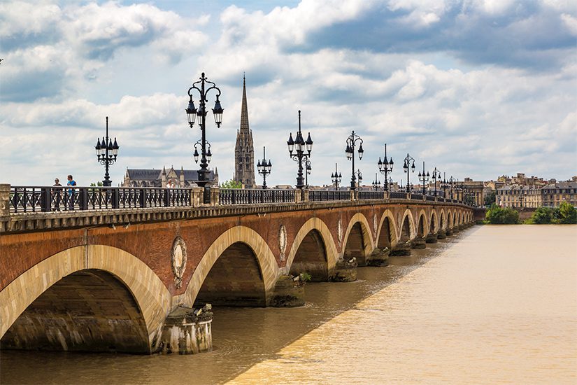 Pont de Pierre in Bordeaux