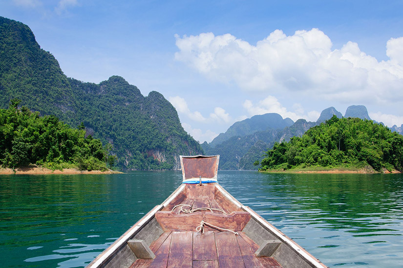 Bootsfahrt im Khao-Sok-Nationalpark